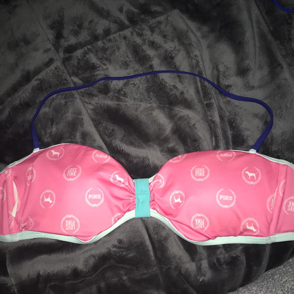 Pink bathing suit top. Great condition